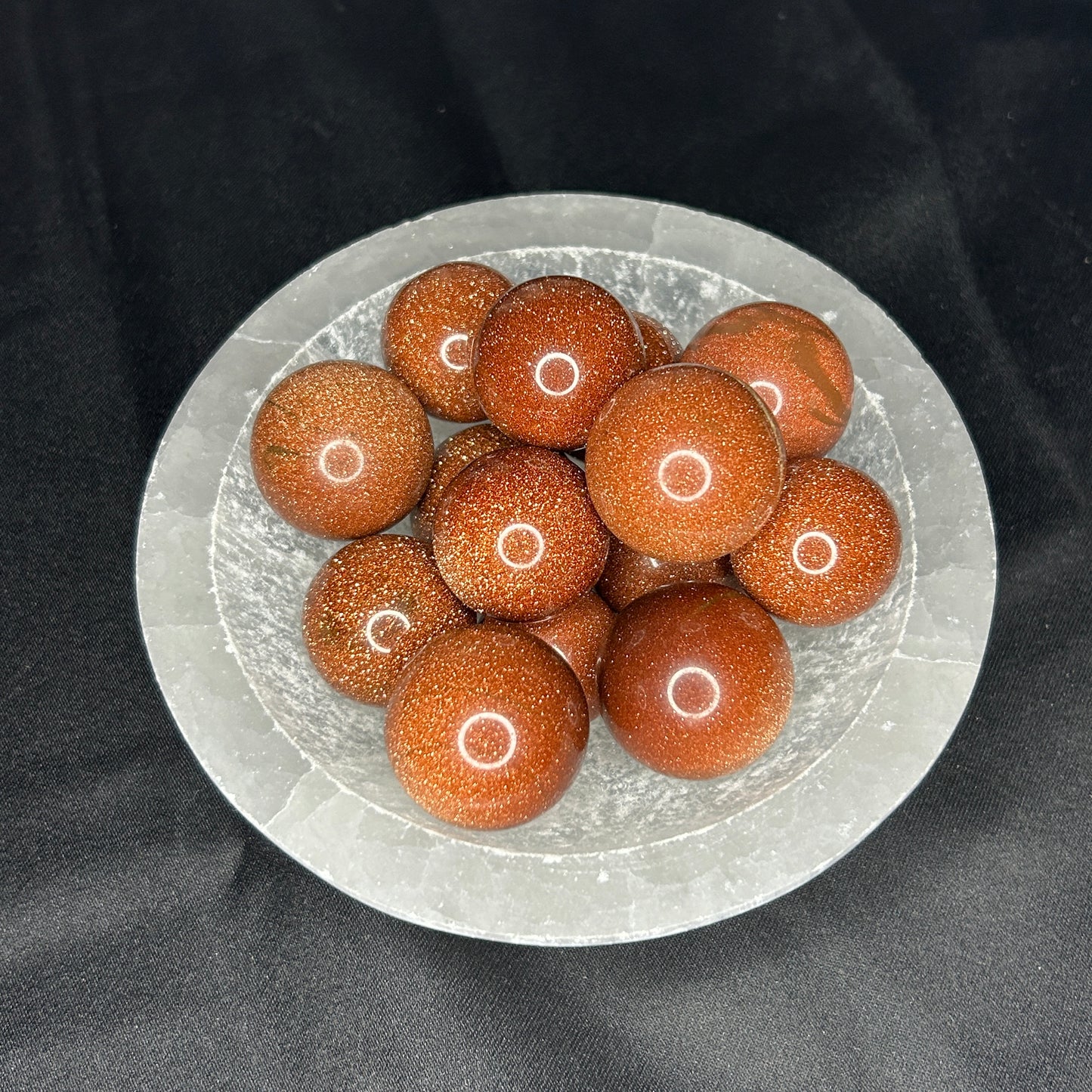 Gold Sandstone Spheres (LRG.)