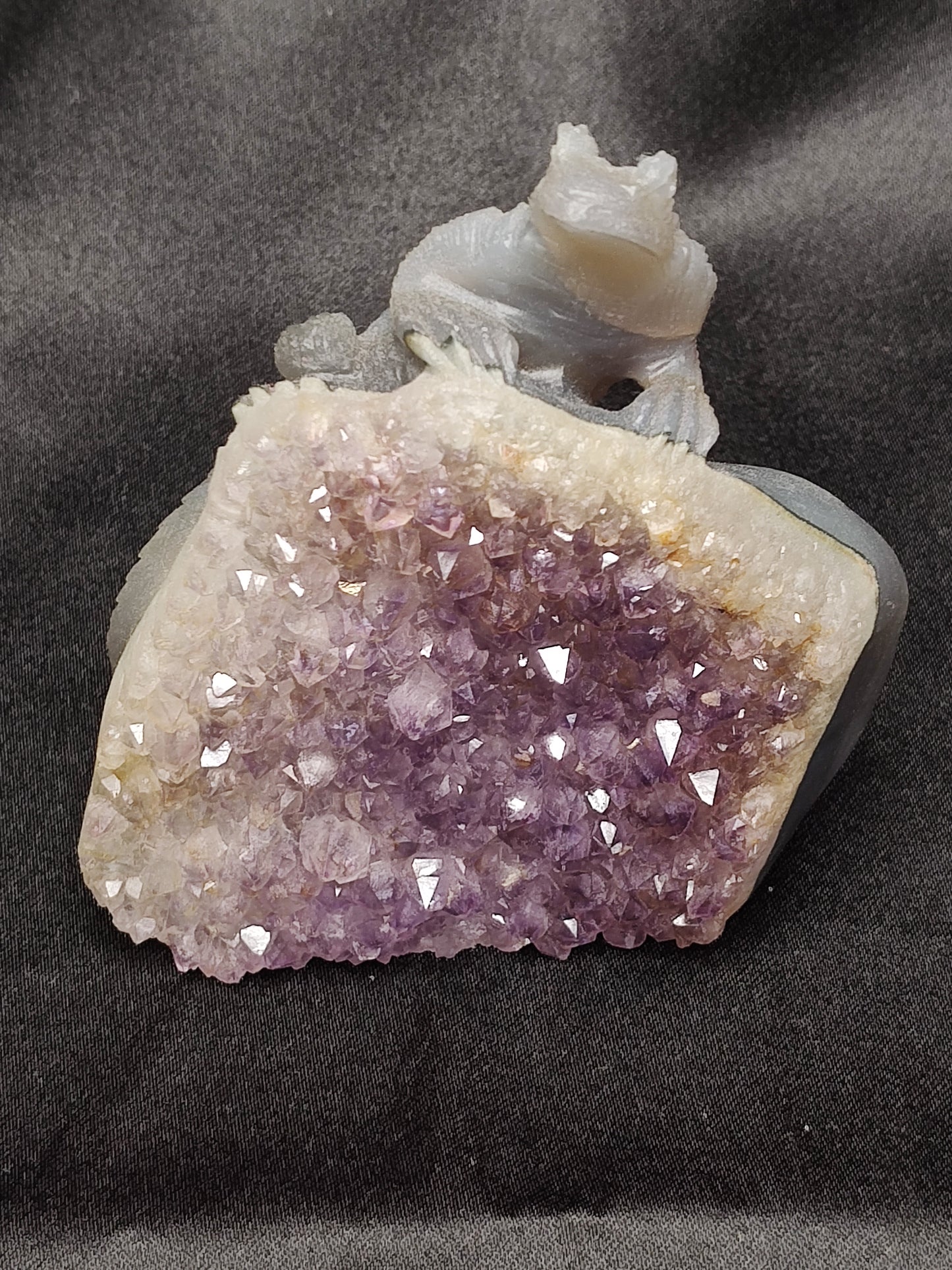 Amethyst Carved Iguana