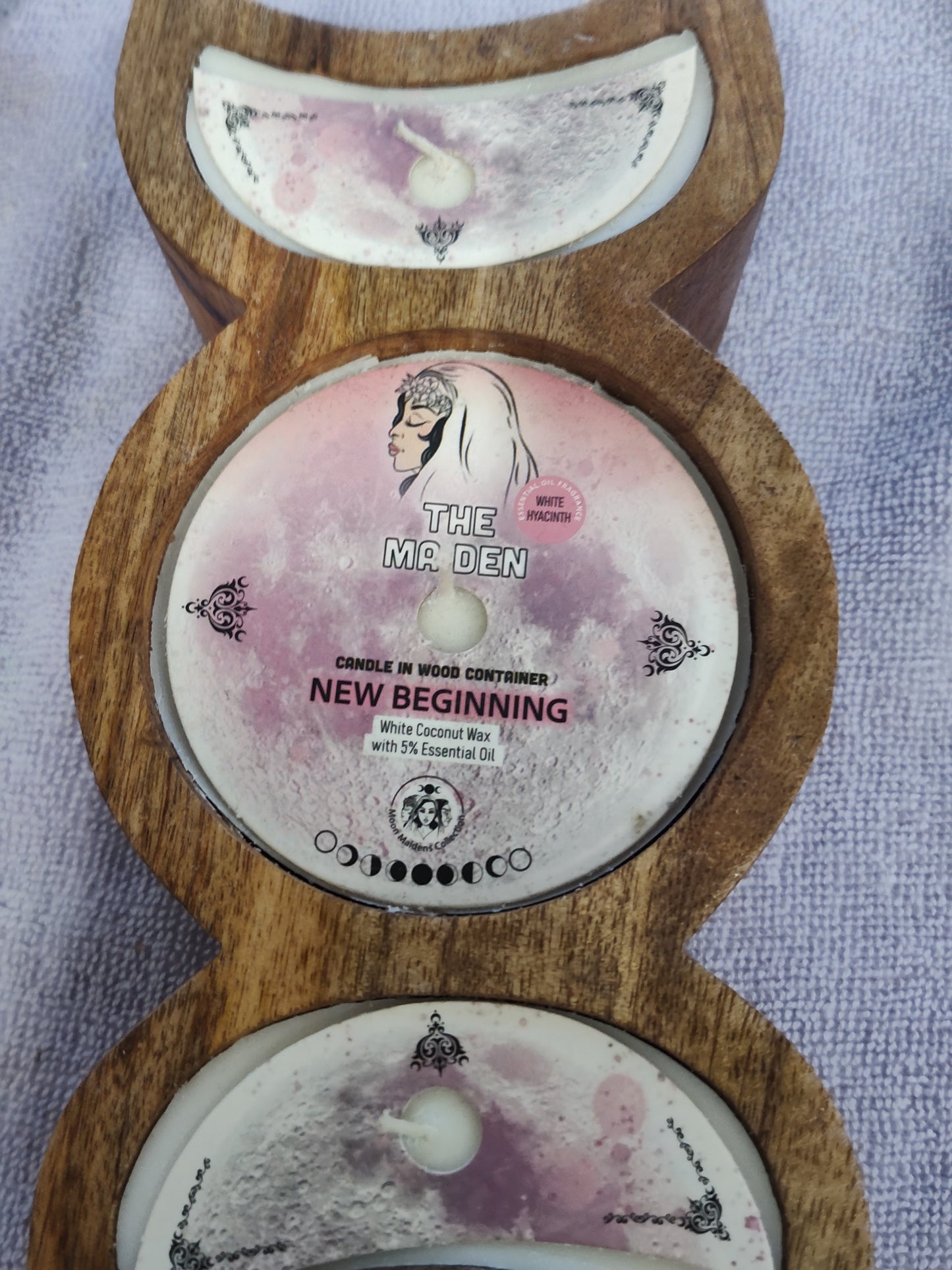 The Maiden Candle in Wood