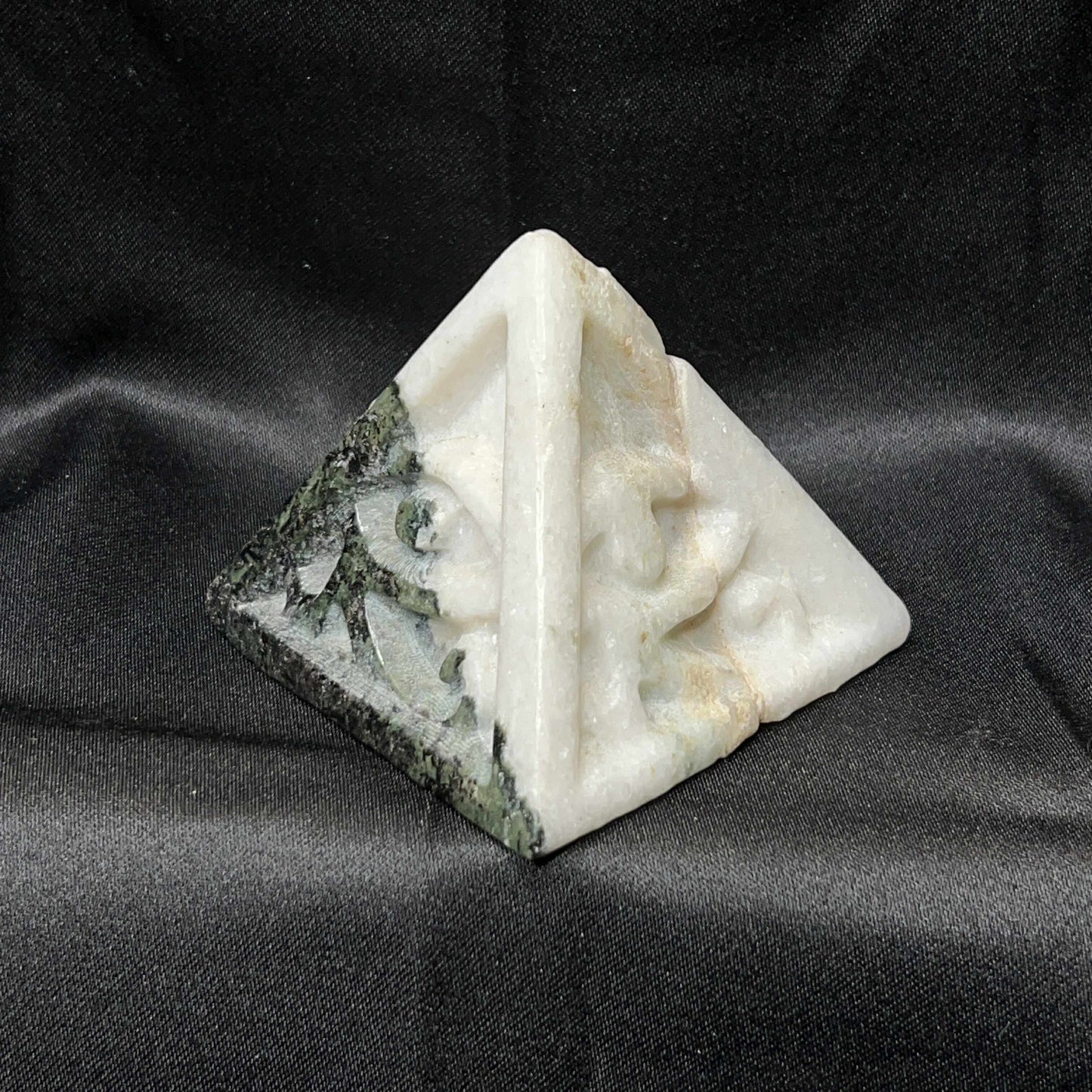 Eye Of Horus Pyramid