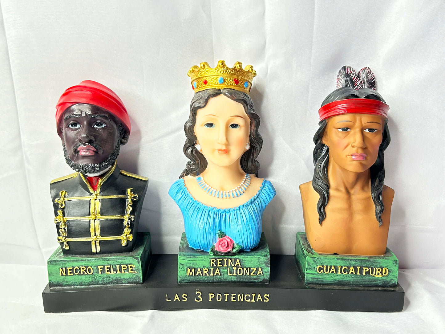 Las 3 Potencias 8in Statue