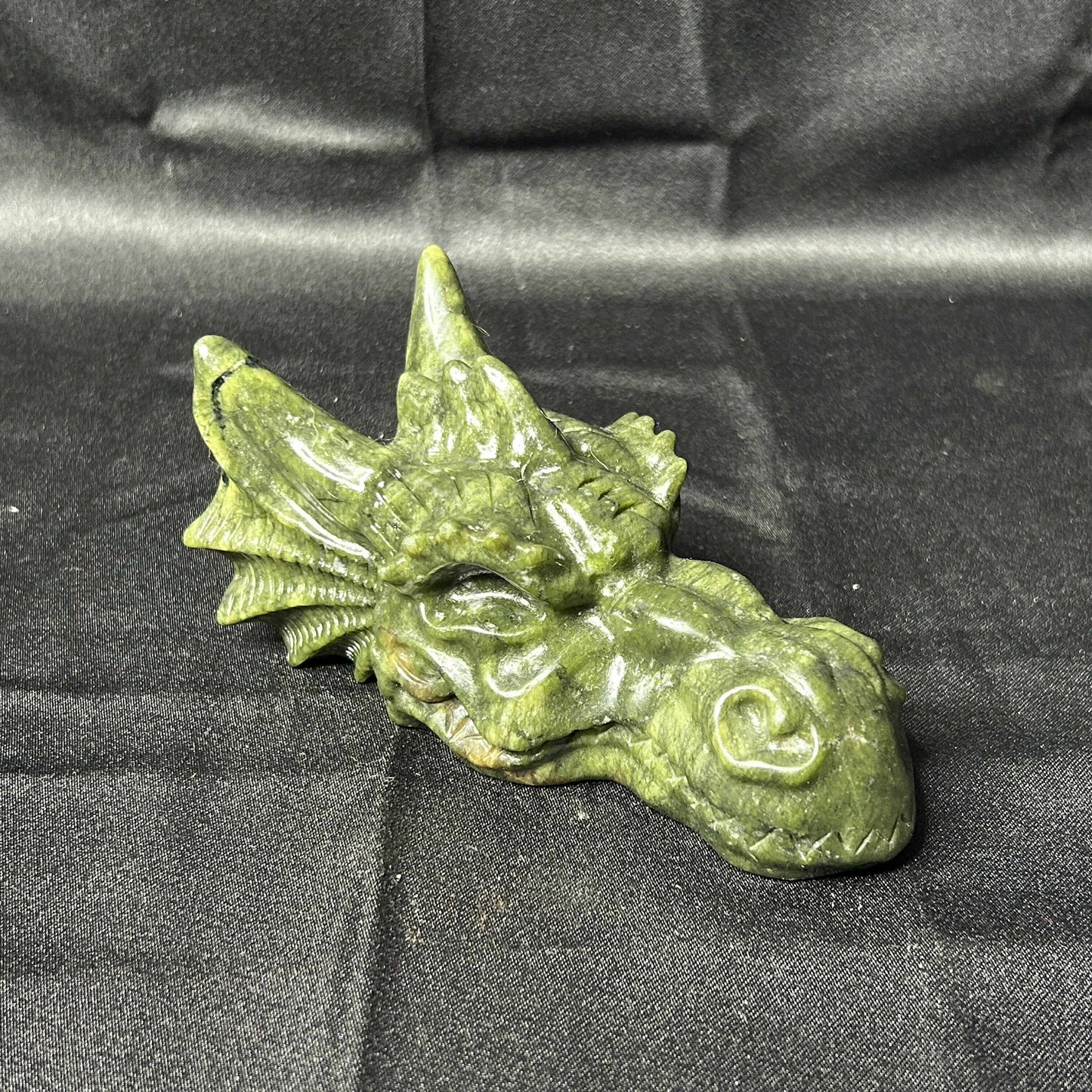 Nephrite Jade Dragon Head