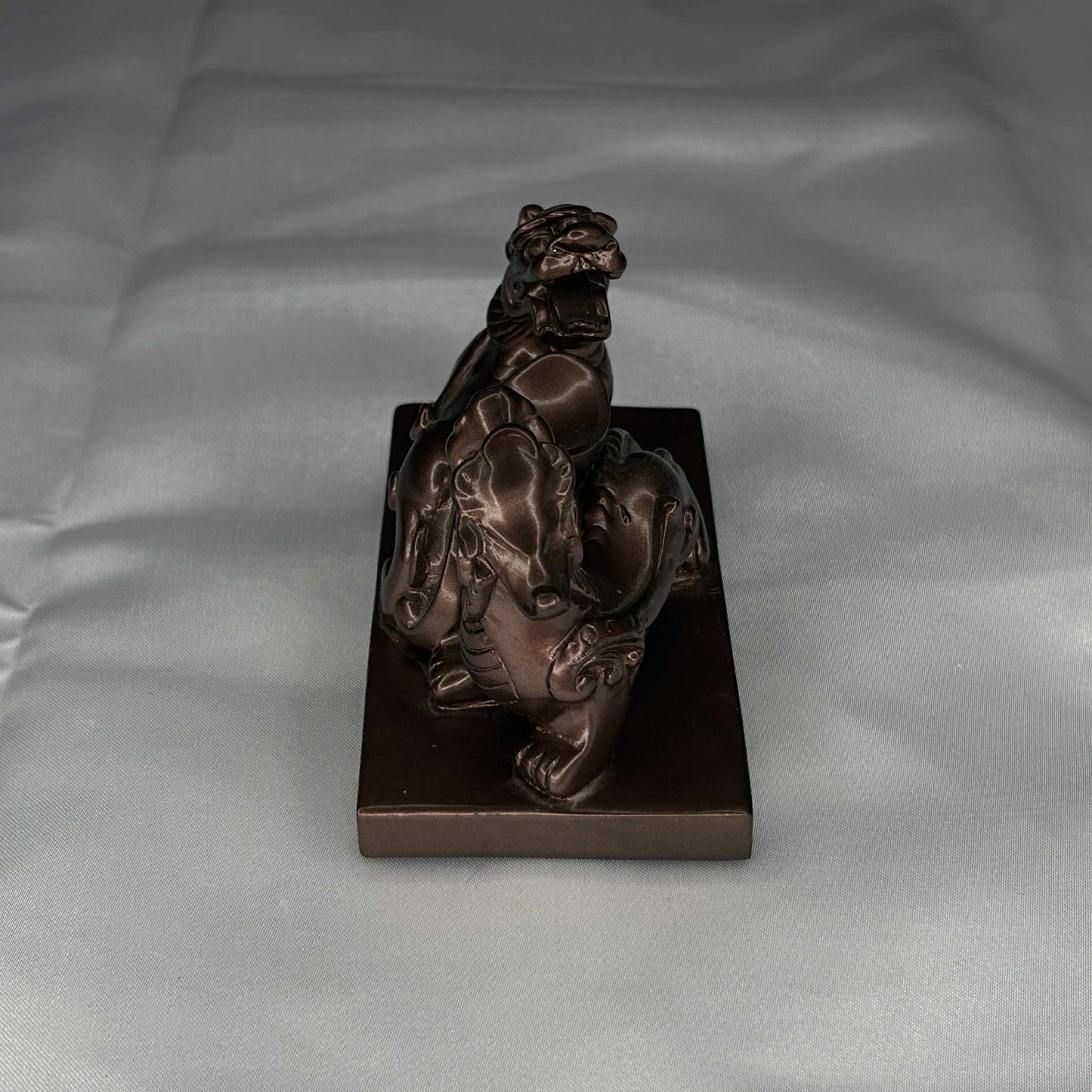 Double Pixiu Bronze Stand