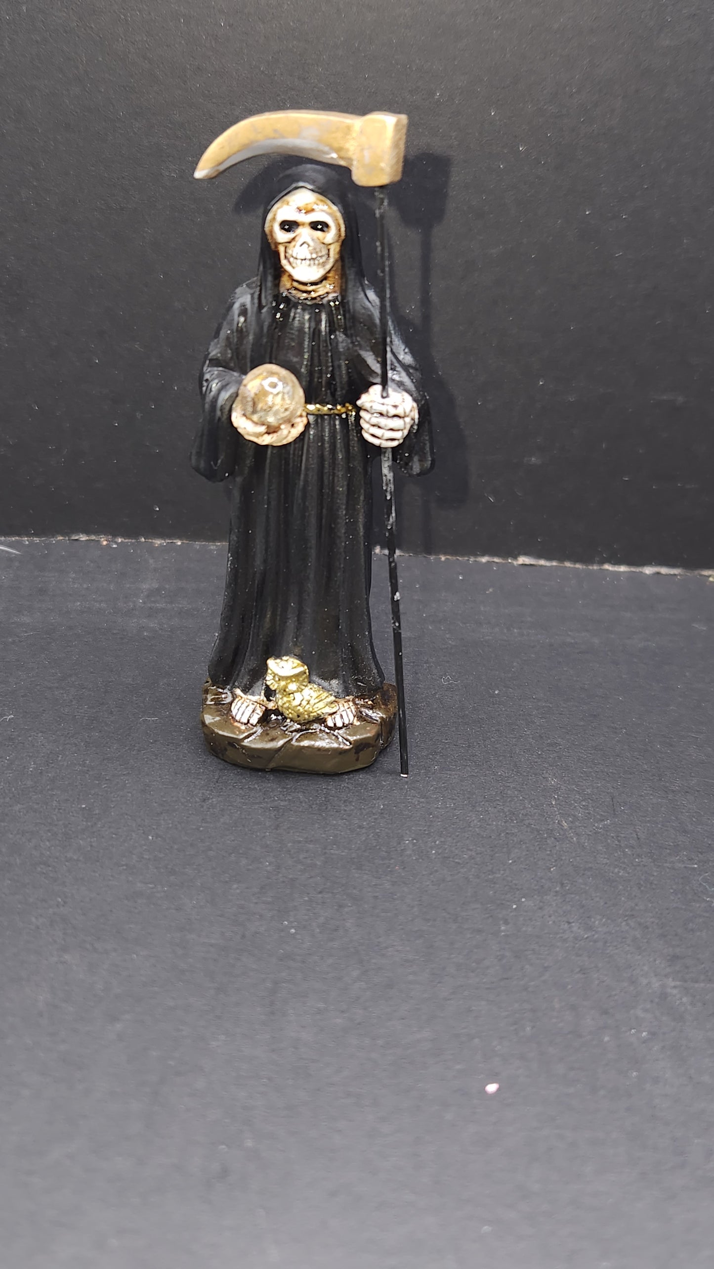 Santa Muerte - Black - 4"