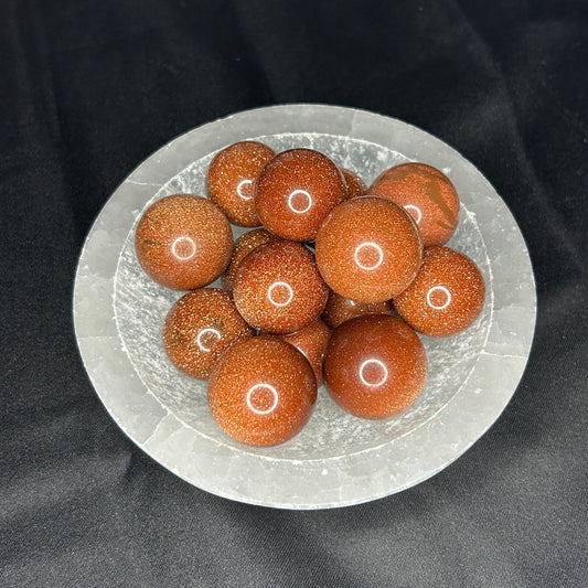 Gold Sandstone Spheres (LRG.)