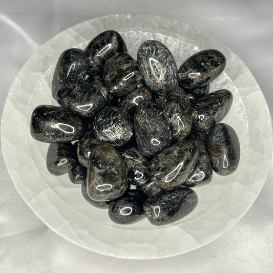 Arfvendsonite (Fire Works) Tumbles