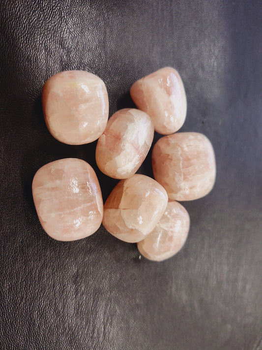 Salmon Calcite