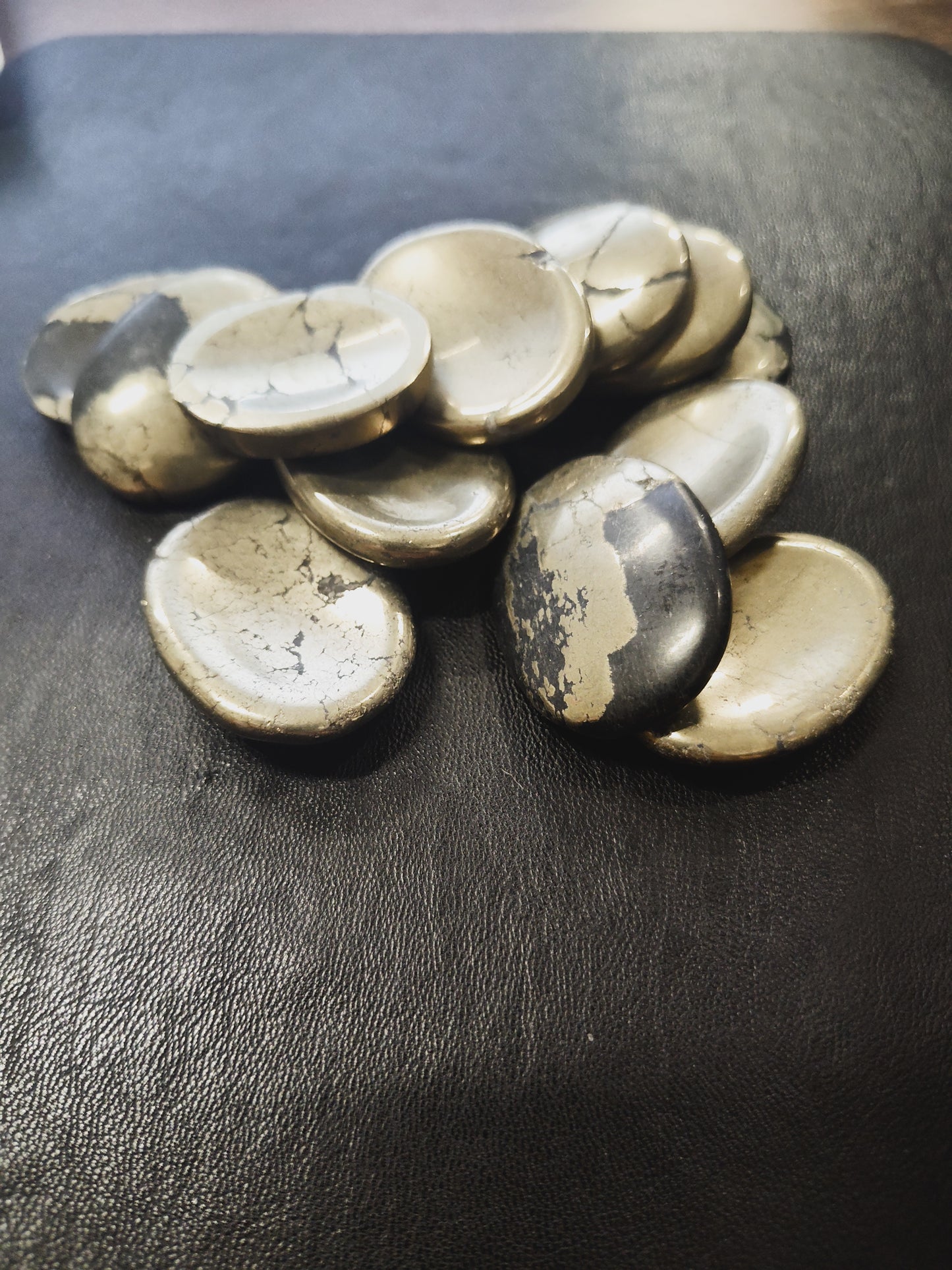 Healers Gold (Apache Gold) (Worry Stone)
