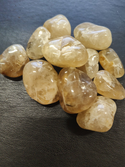 Yellow Topaz Raw Tumble