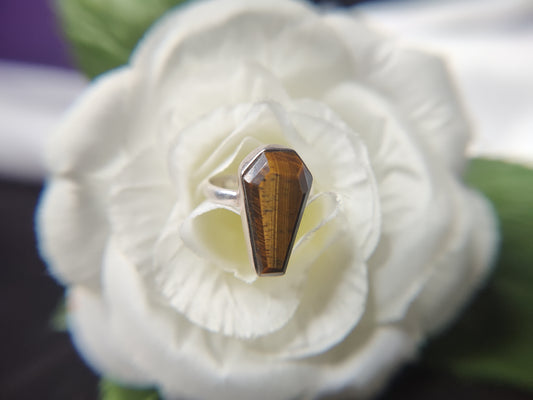 Tigers Eye in Coffin Cut Sterling Silver Setting Ring