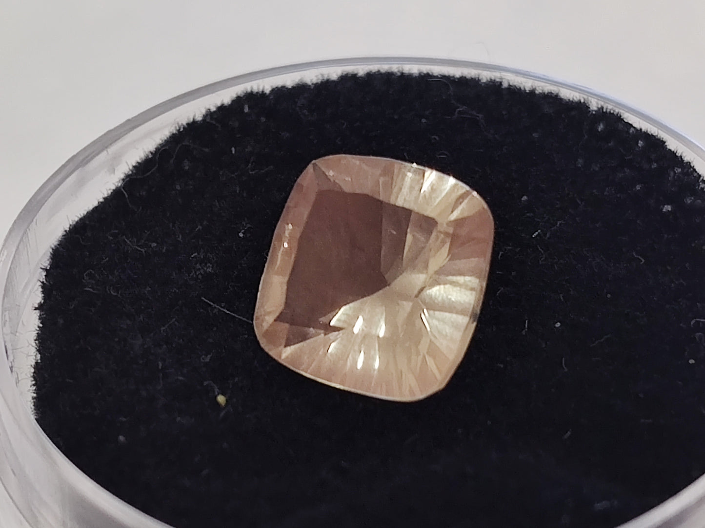 Oregon Sunstone Square Cut Gem Cabachon
