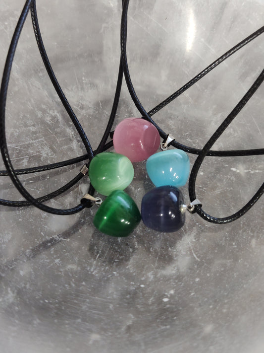 Cat's Eye Apple Necklace