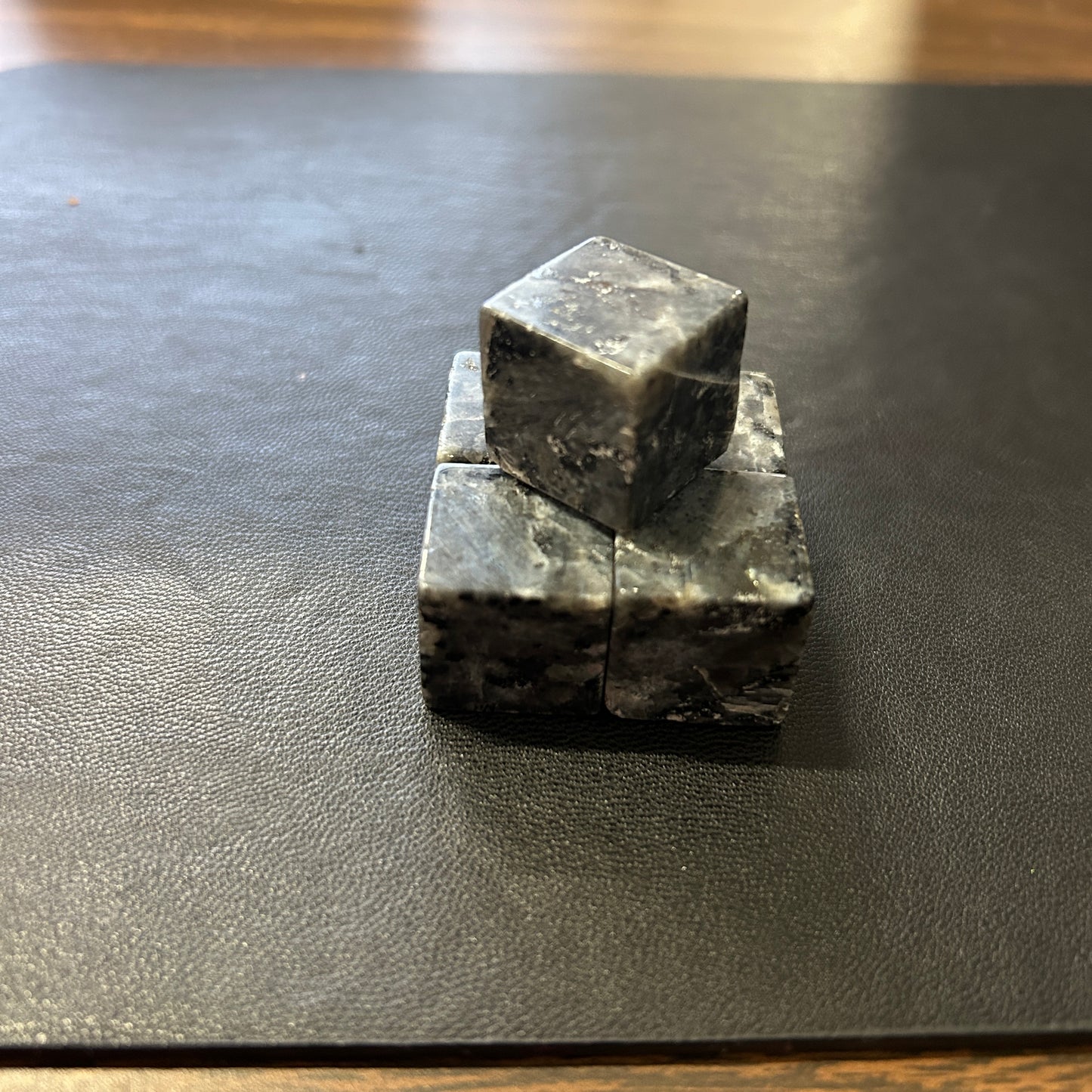 Larvakite Cubes