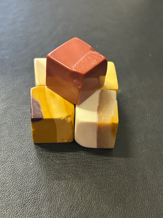 Mookite Cubes