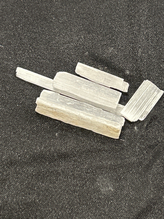 Selenite Shards (per gram)