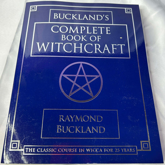 Buckland's Complete Book Of Witchcraft - Raymond Buckland