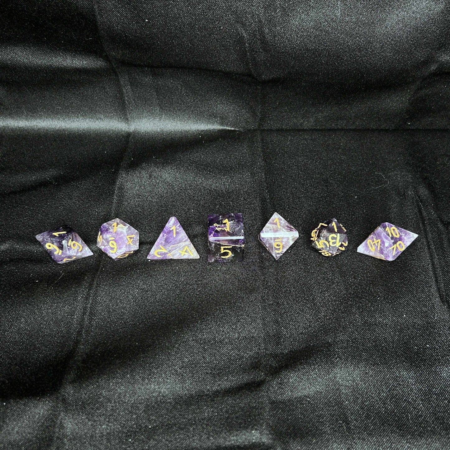 Chevron Amethyst DnD Dice with Wooden Case