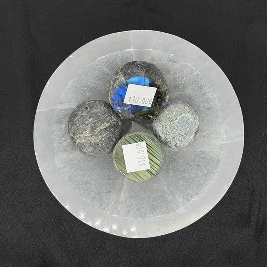 Labradorite Geodes