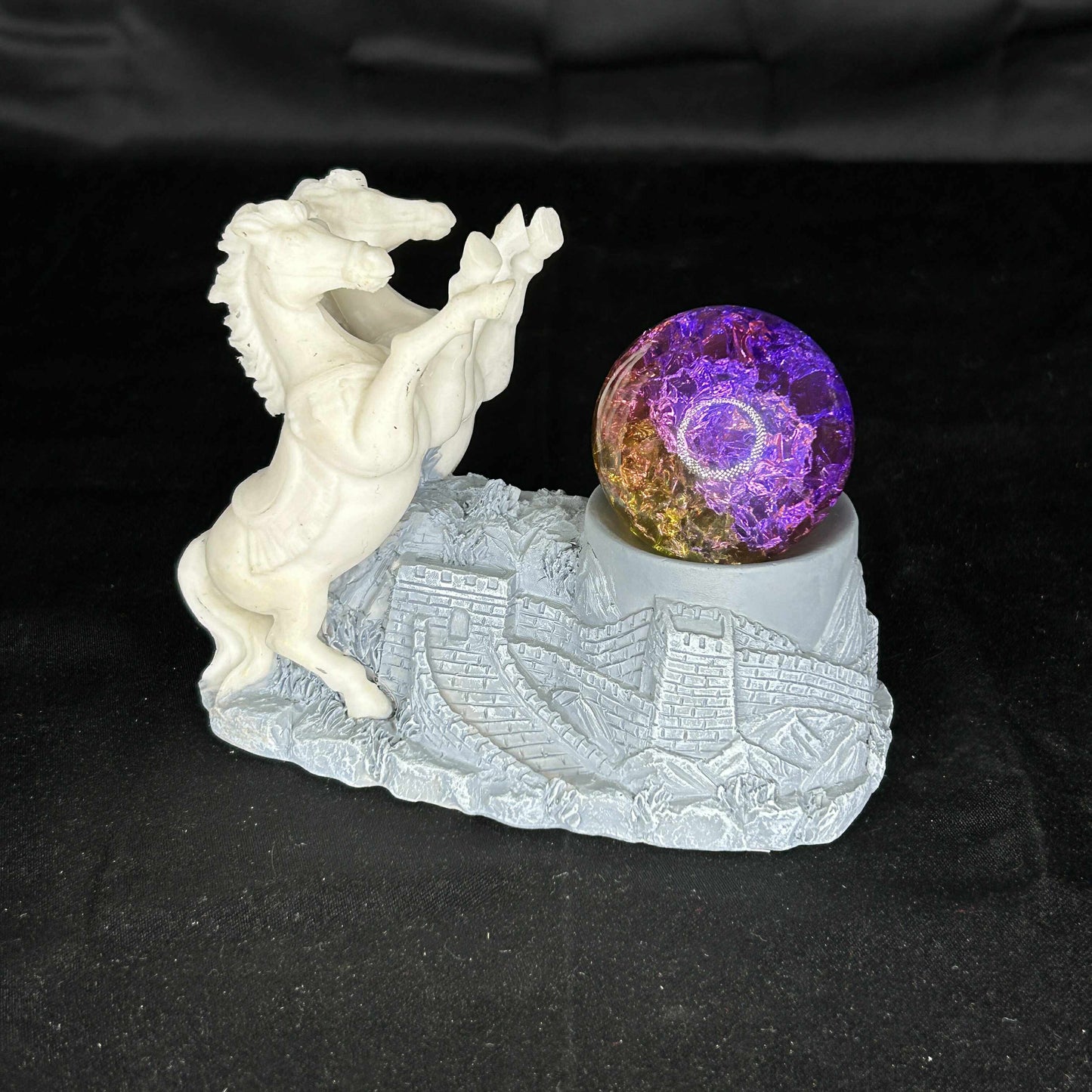 Castle and Horses Sphere Holder