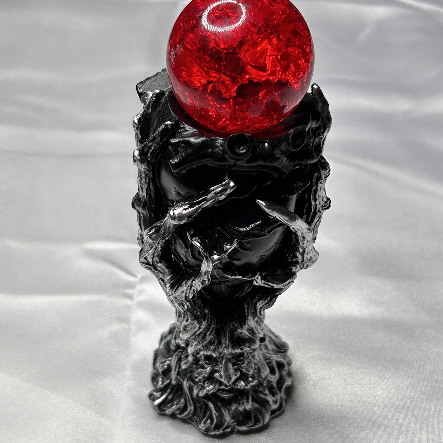 Atomical Heart Sphere Stand.