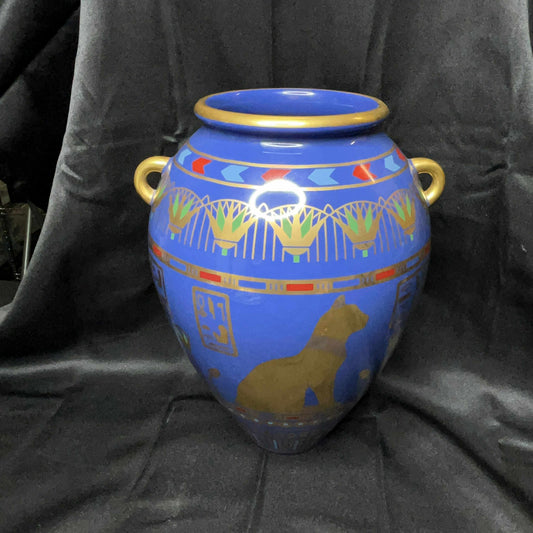 The Golden Vase of Bast
