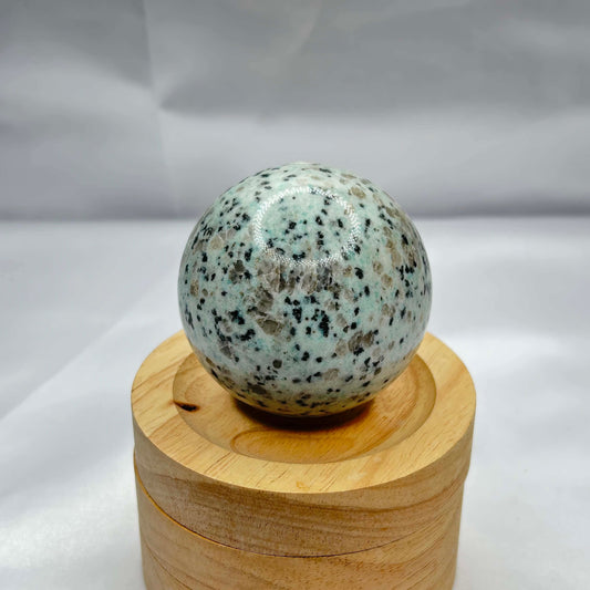 Kiwi Jasper Spheres