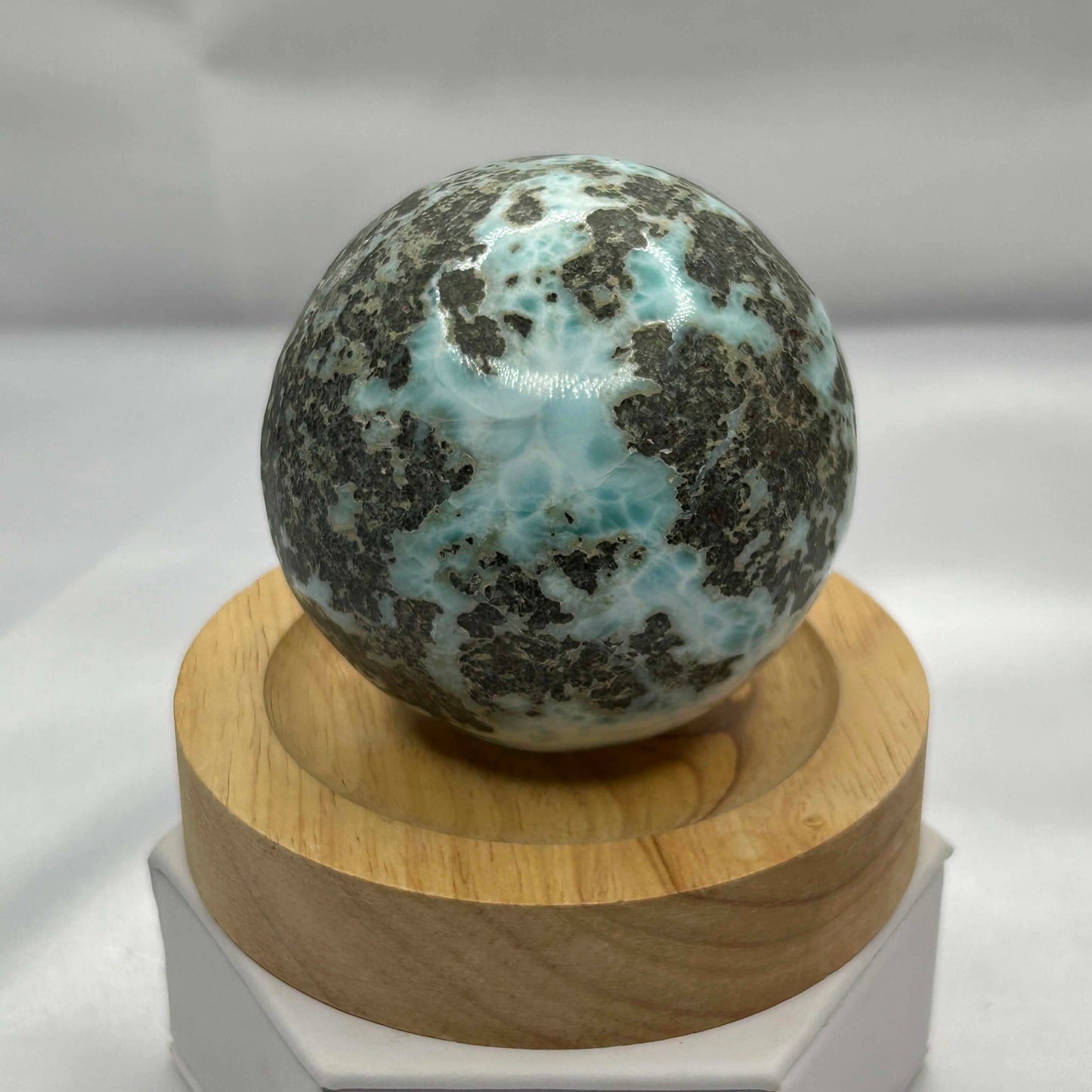 Larimar Spheres