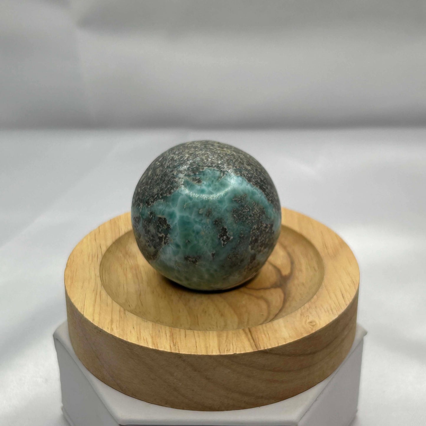 Larimar Spheres