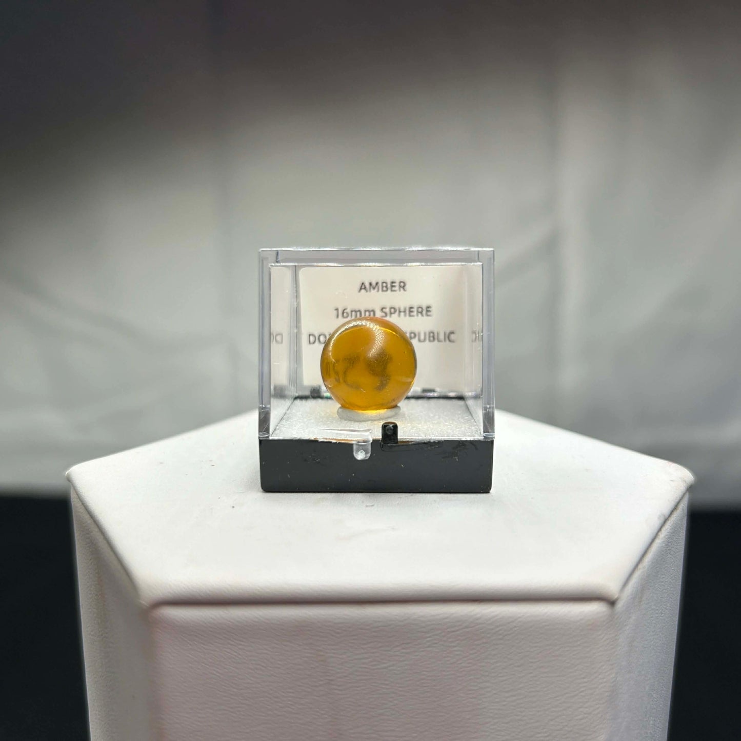 Amber Sphere Peaky Specimen