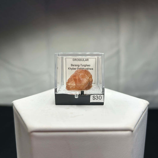 Grossular Raw Peaky Specimen