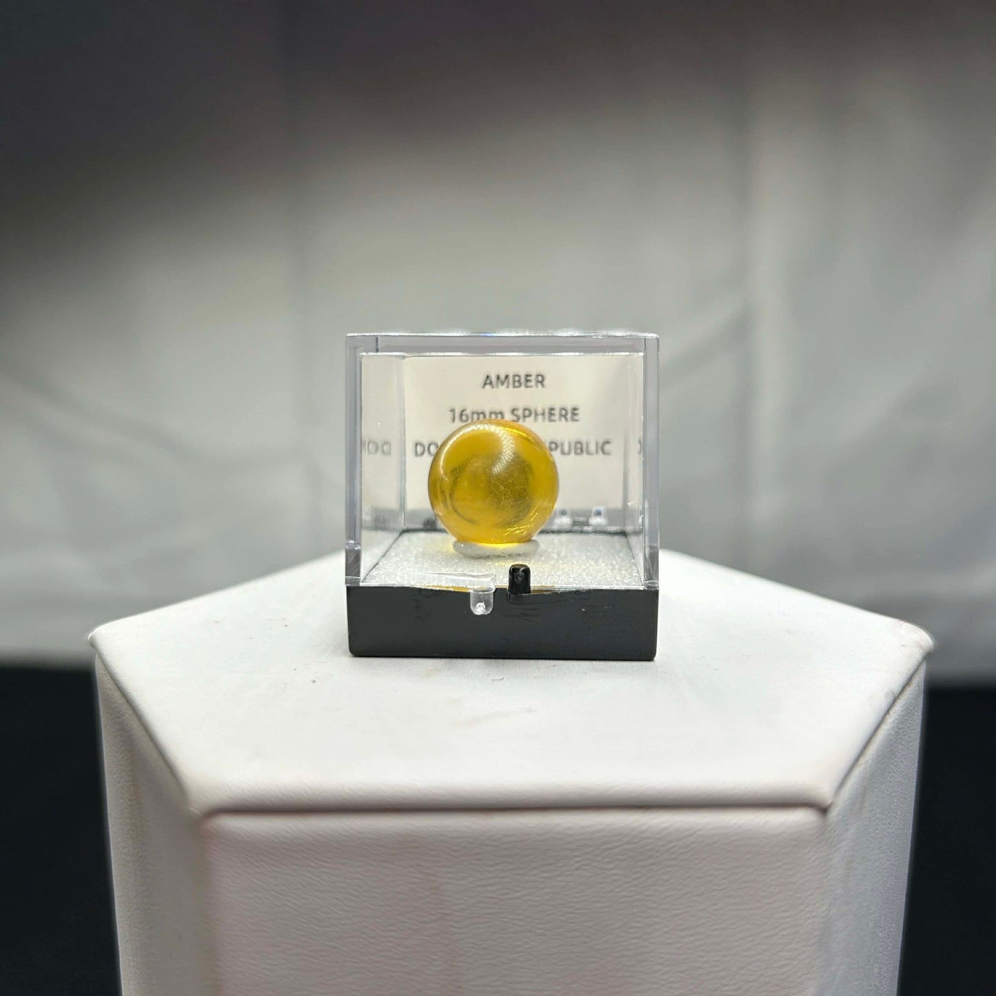 Amber Sphere Peaky Specimen