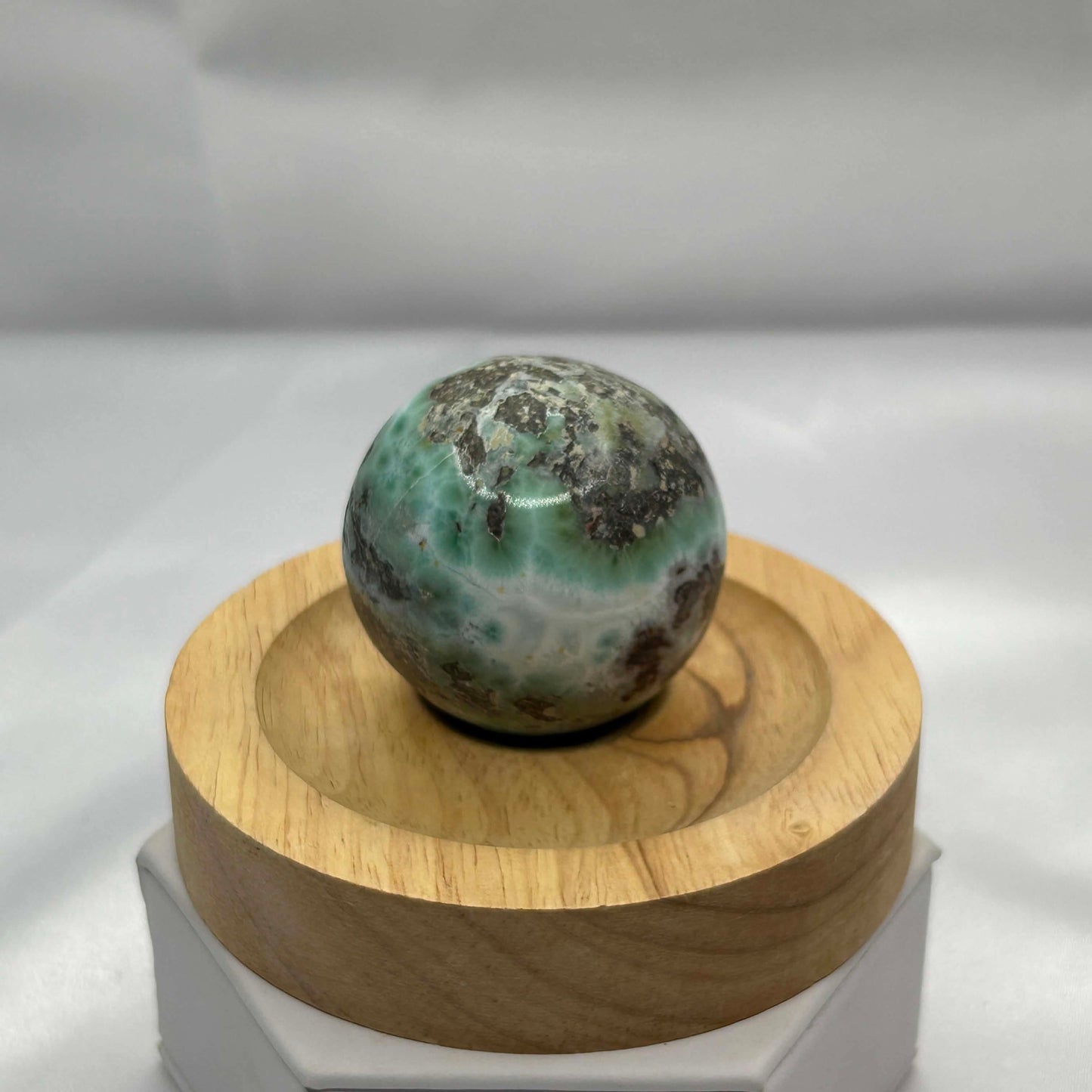Larimar Spheres