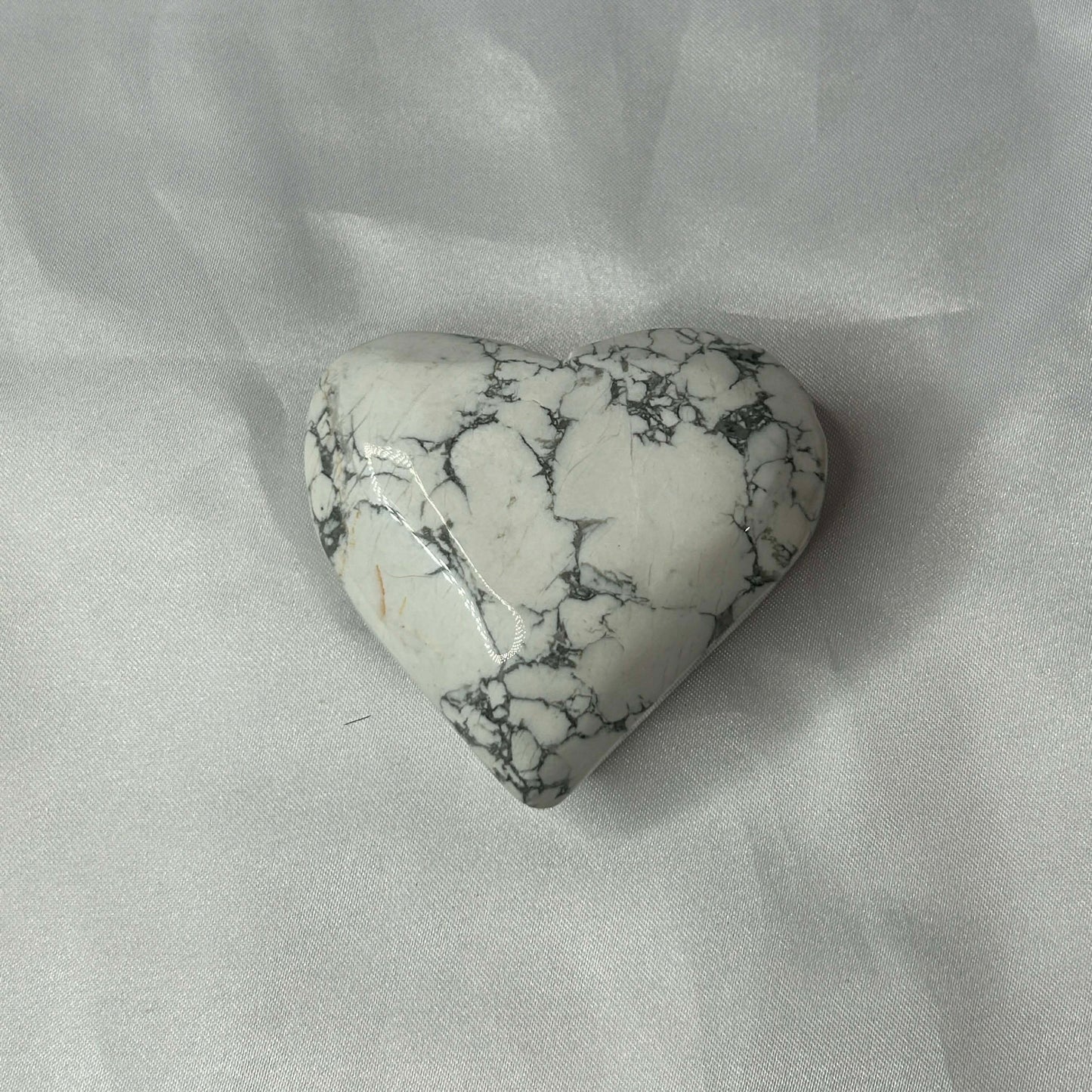 Howlite Heart