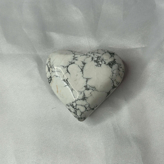 Howlite Heart