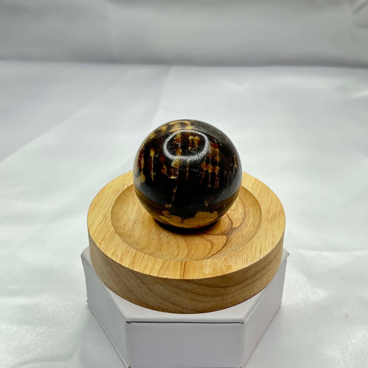 Amber Spheres