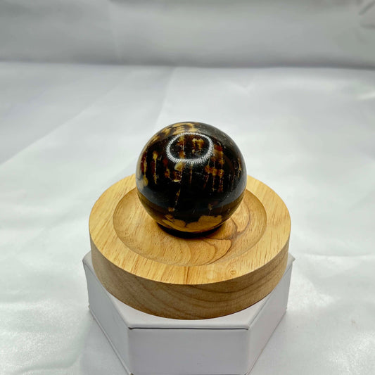 Amber Spheres