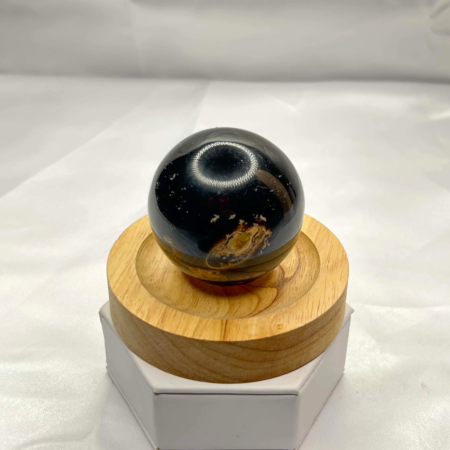 Amber Spheres