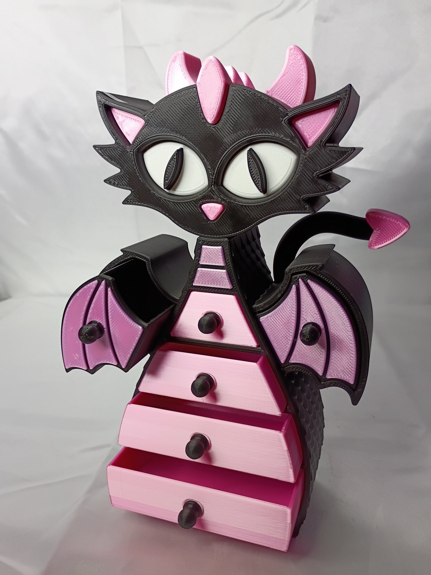 3D Printed Cat Dragon Draws