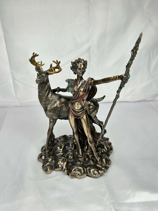 Moon Goddess Diana 8 1/2 in Statue