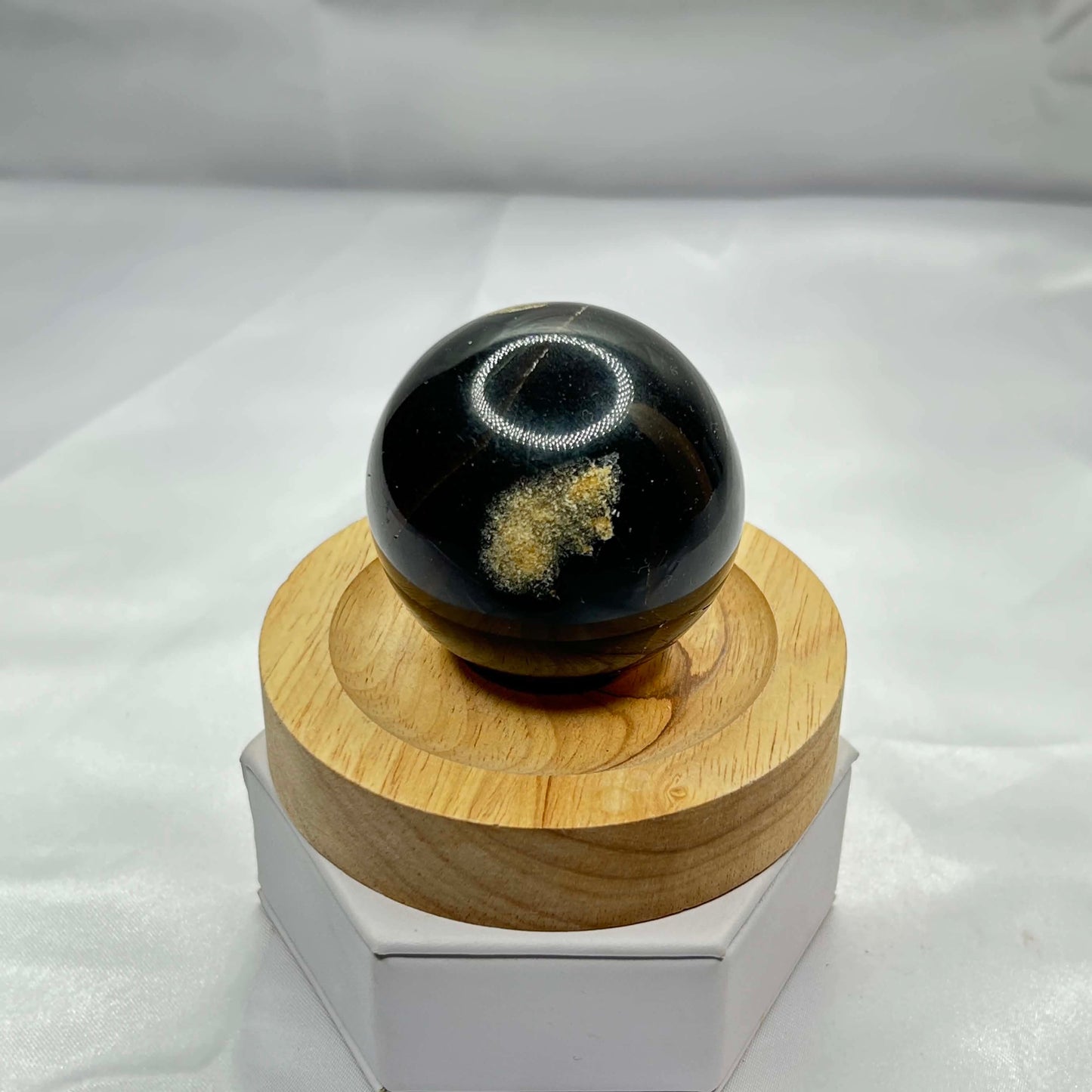 Amber Spheres