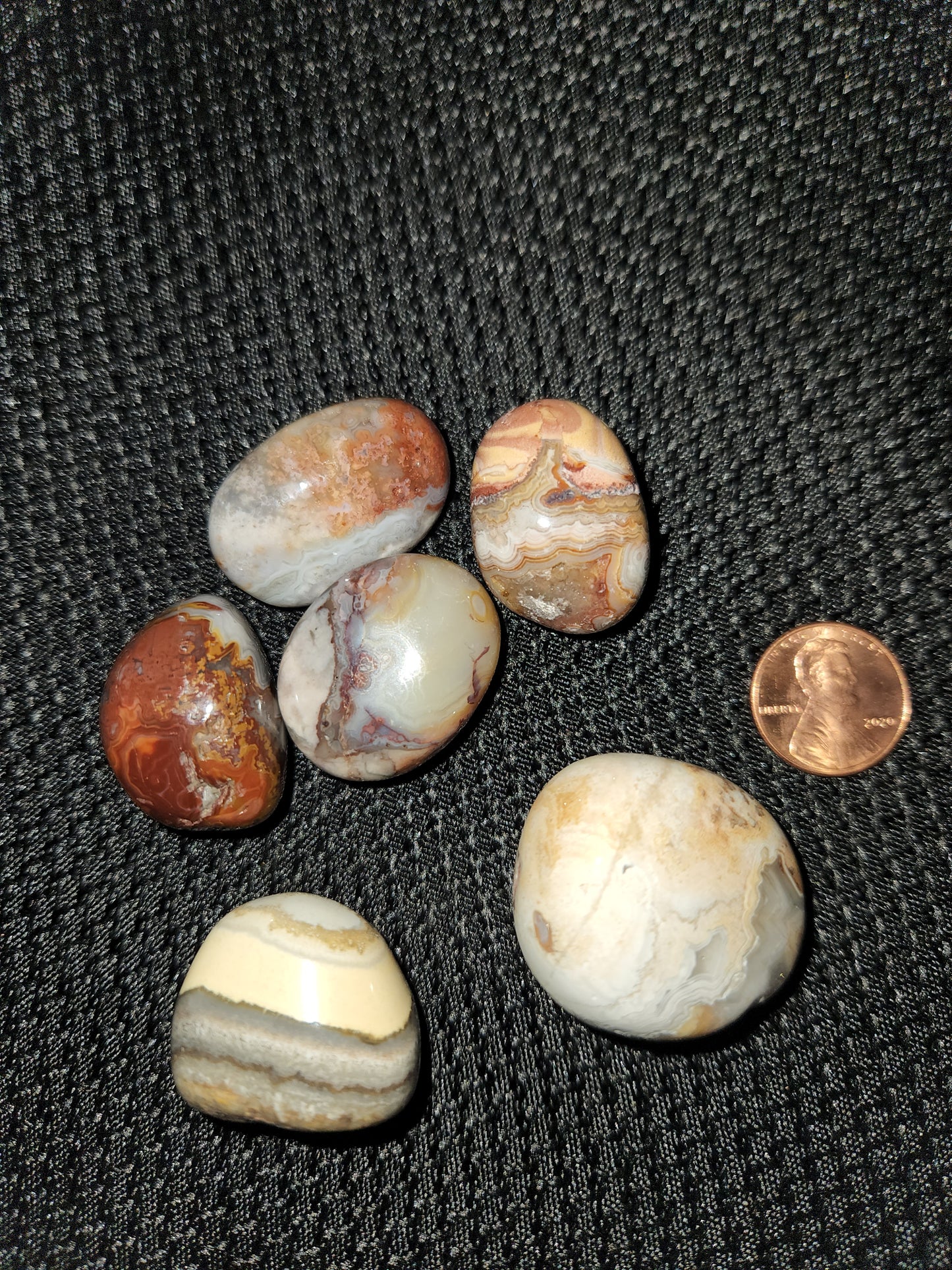 Mexican Crazy Lace Agate Tumble