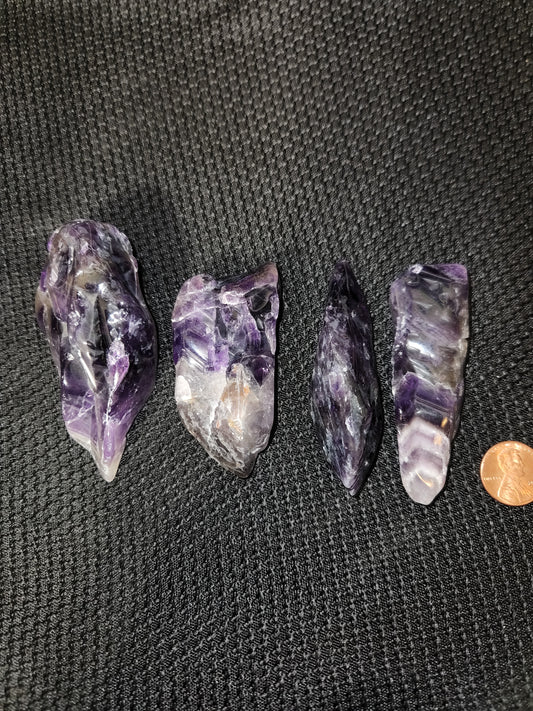 Chevron Amethyst "Dog Tooth"