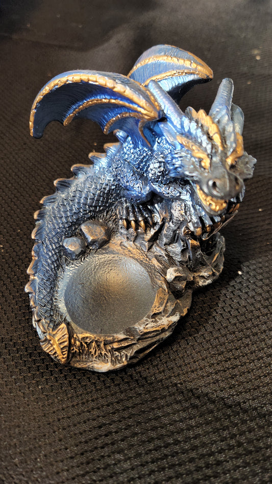 Blue dragon sphere holder