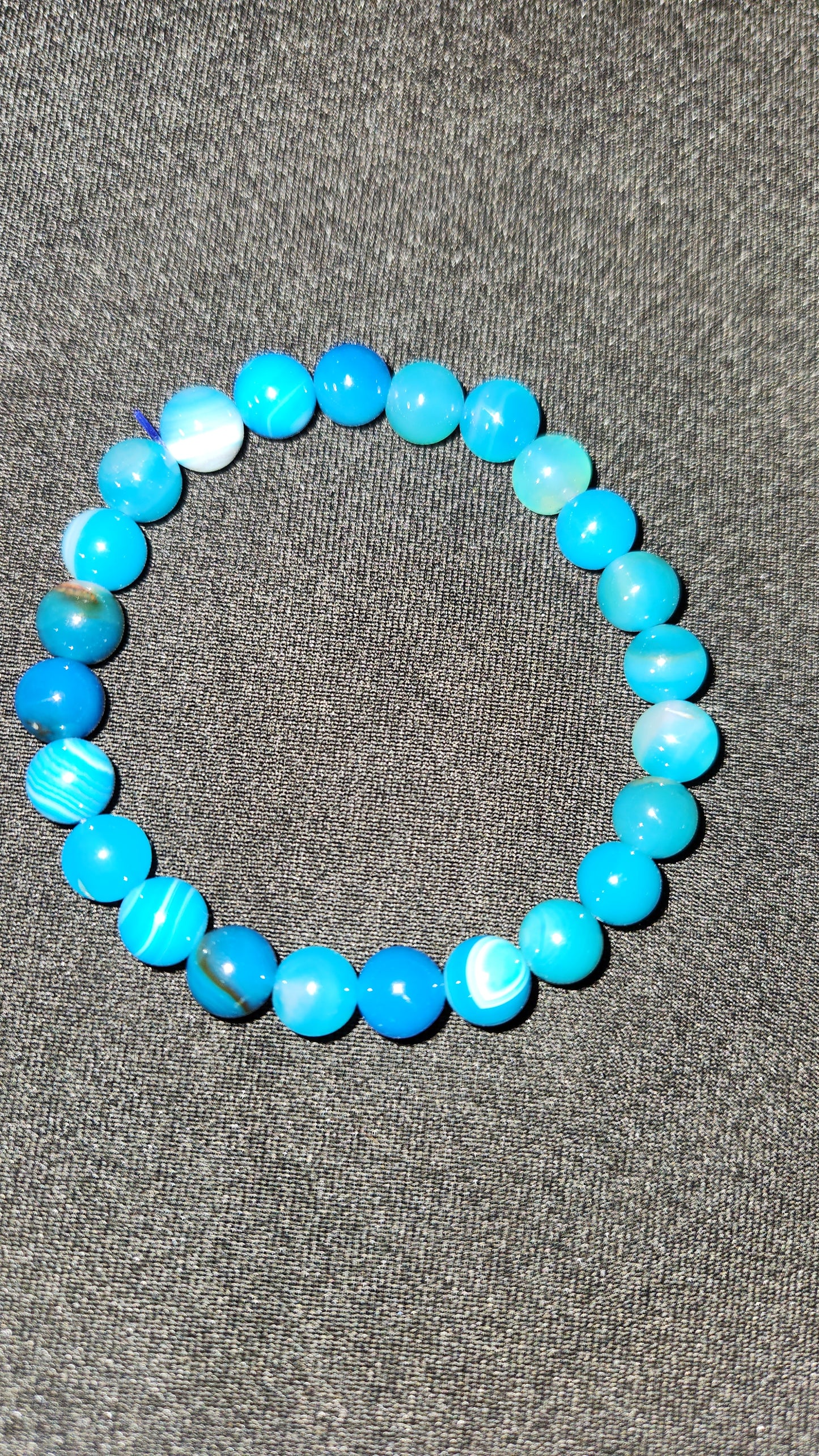 Blue agate bracelet (dyed)