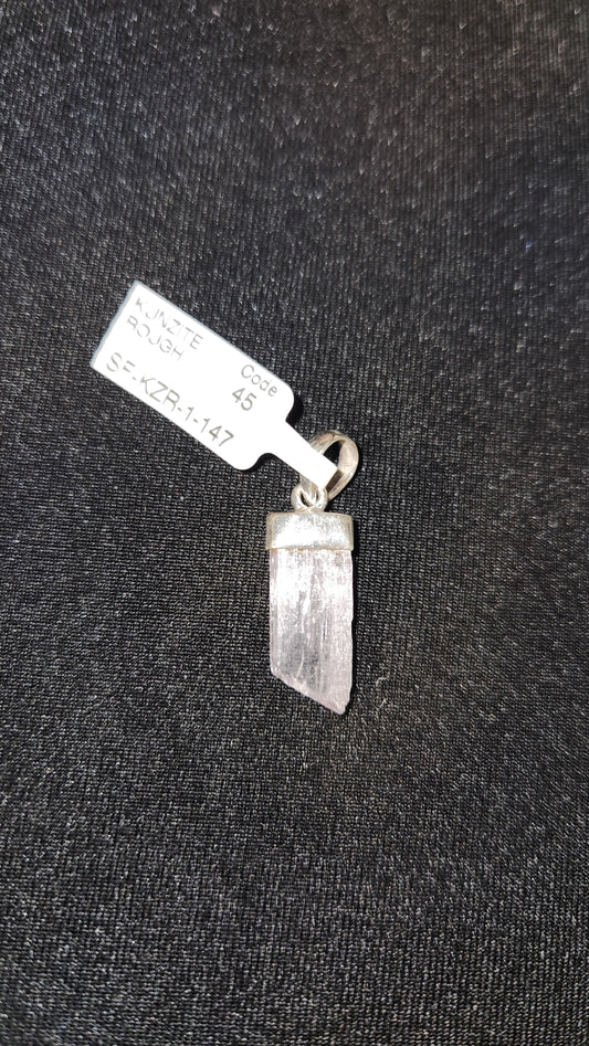 Kunzite pendent (925)