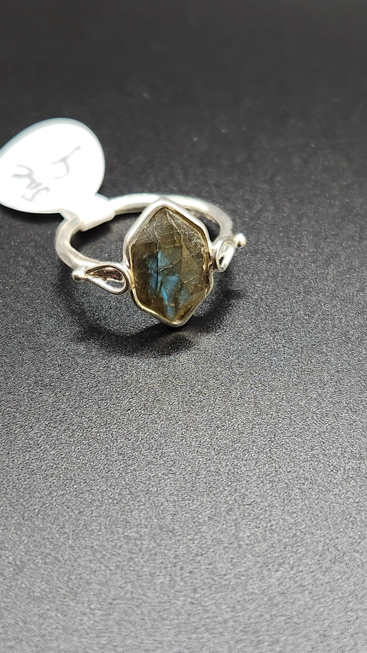 Sterling Silver DT Labradorite  ring (size 5)