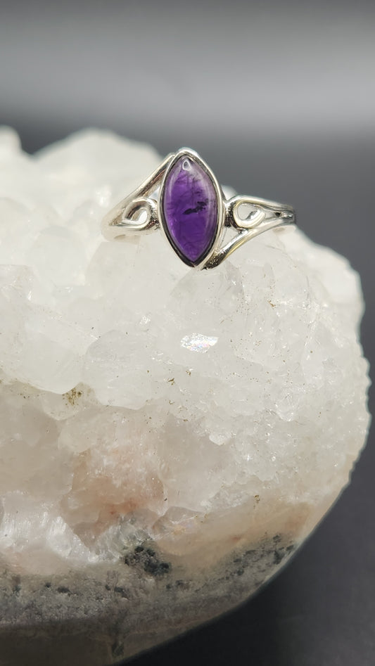 Sterling Amethyst Ring (size 6)