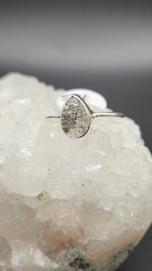 Sterling Silver Black rutile ring (size 6)