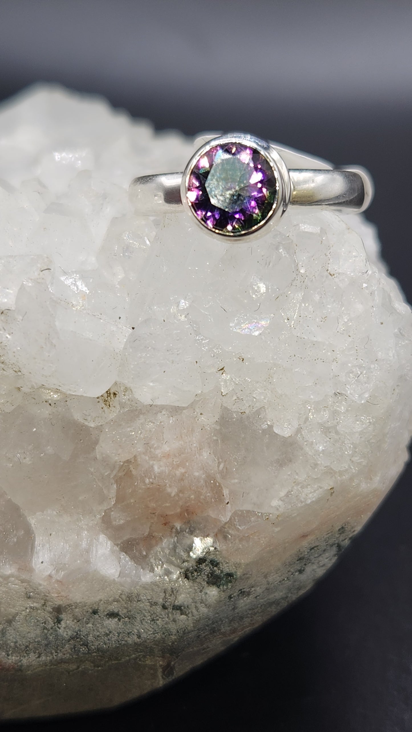 Sterling Silver Mystic Topaz ring (size 8)