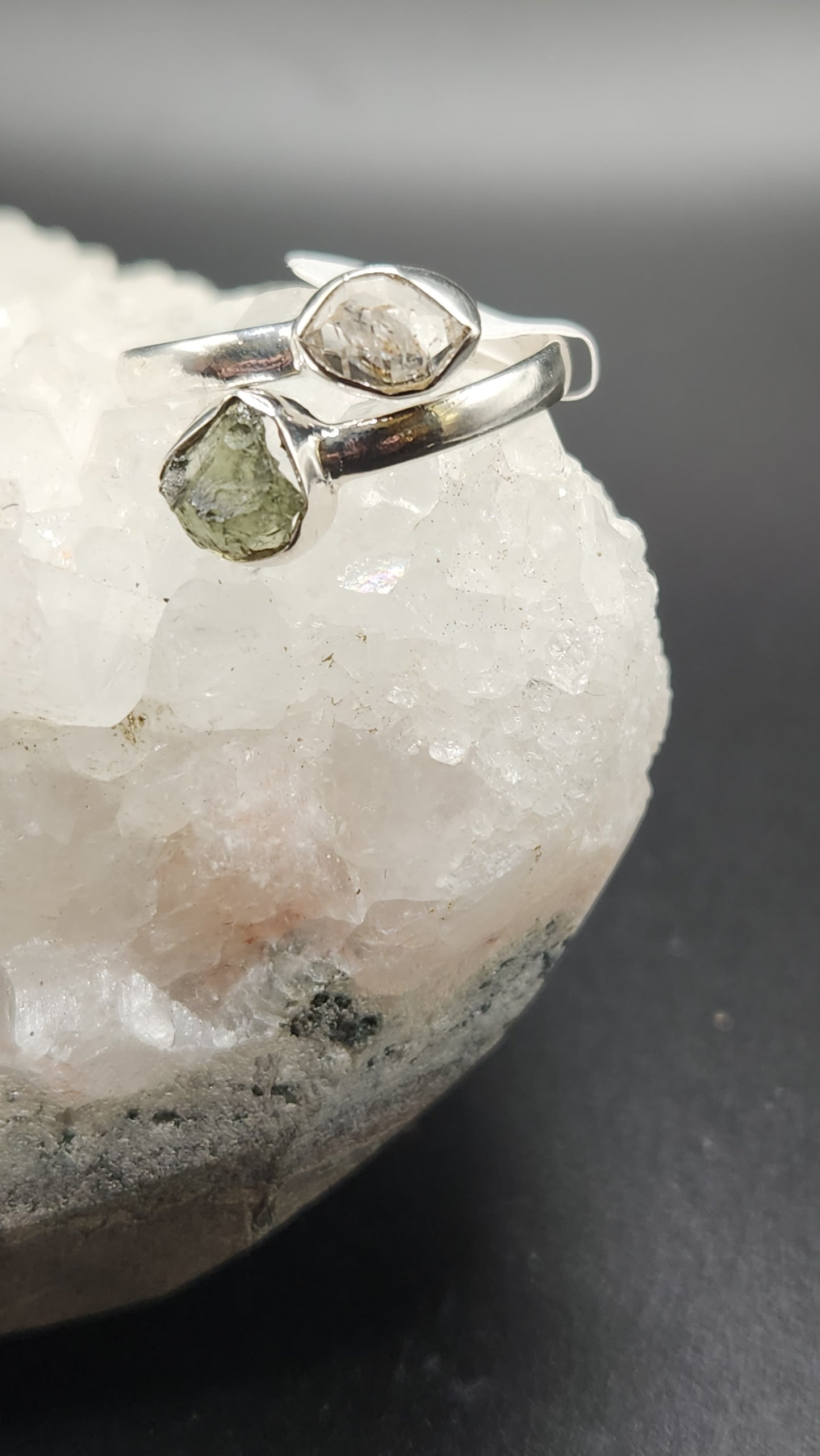 Sterling Silver Moldavite & Herkimer diamond ring (size 9)